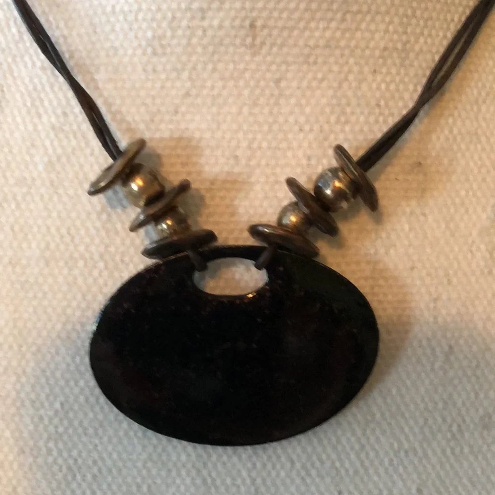 Necklace - Picture 2 of 4